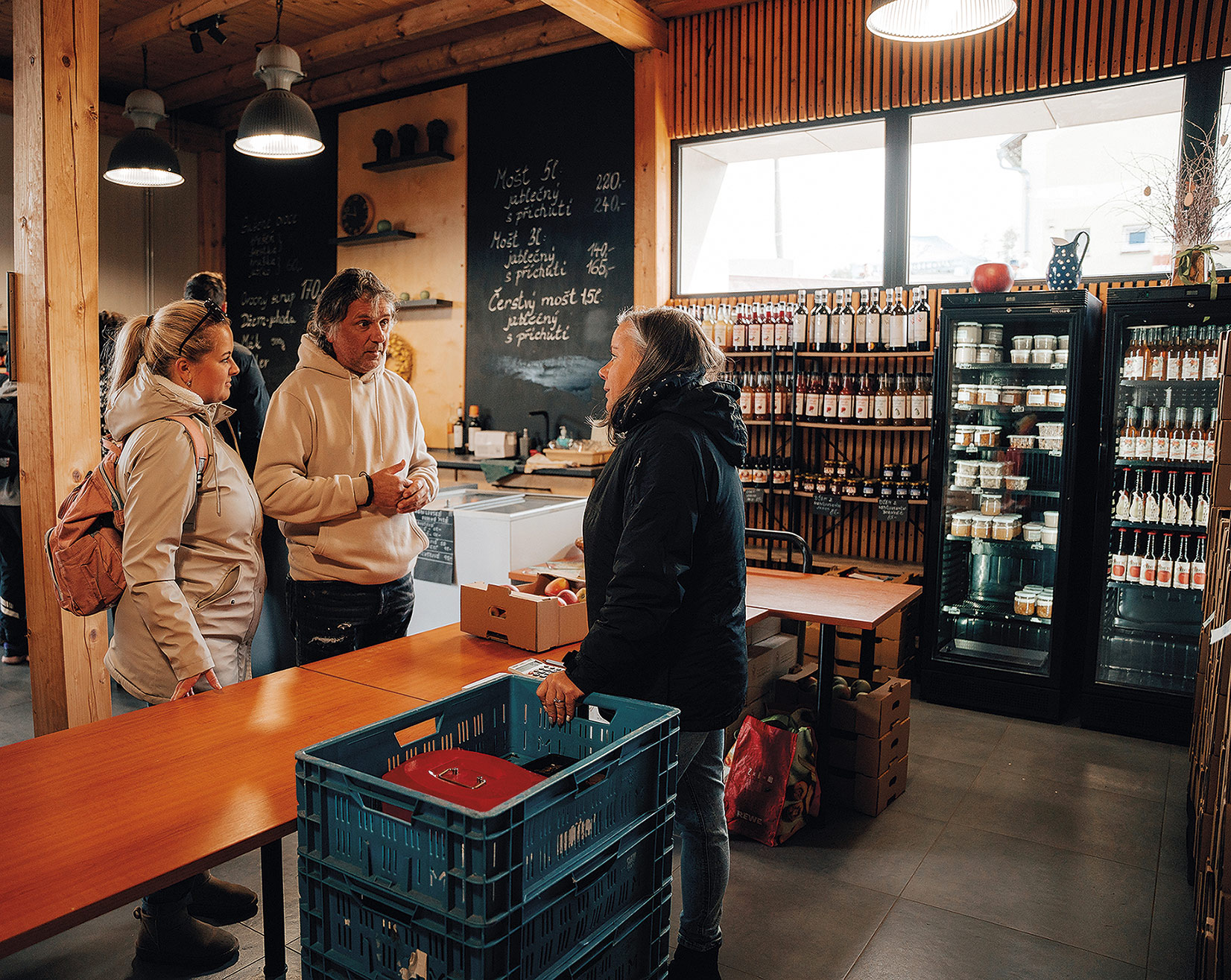 Firemní prodejna v areálu sadů